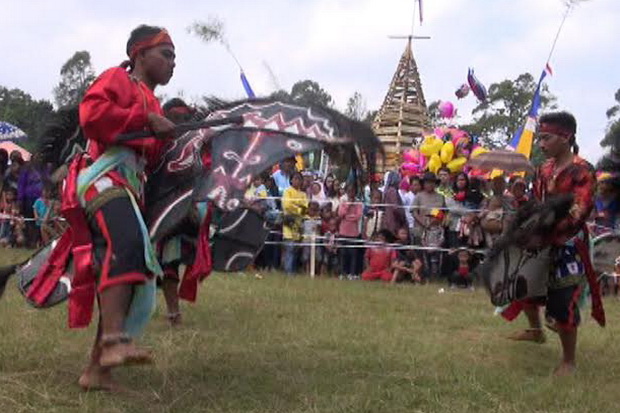 UPAYA PELESTARIAN KESENIAN KUDA LUMPING DI PAGUYUBAN KUDA LUMPING SRI LESTARI KABUPATEN BANJARNEGARA