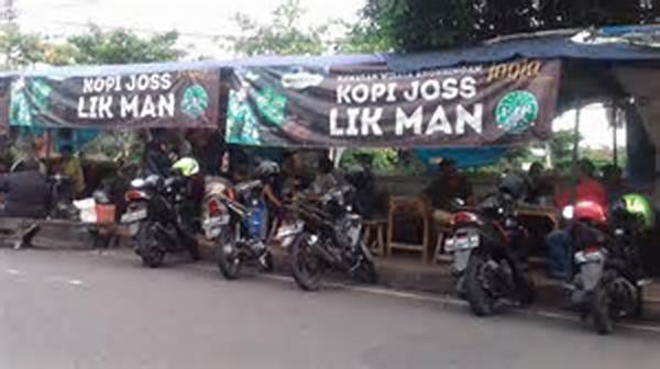 Angkringan Kopi Jos Lik Man: Legenda Kuliner Malam Malioboro